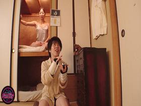 無愛想なお隣の巨尻お姉さんと１週間フル勃起搾精性活 水川潤　サンプル画像12